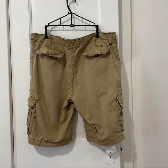 Aeropostale Beige Cargo Shorts - Picture 3 of 10